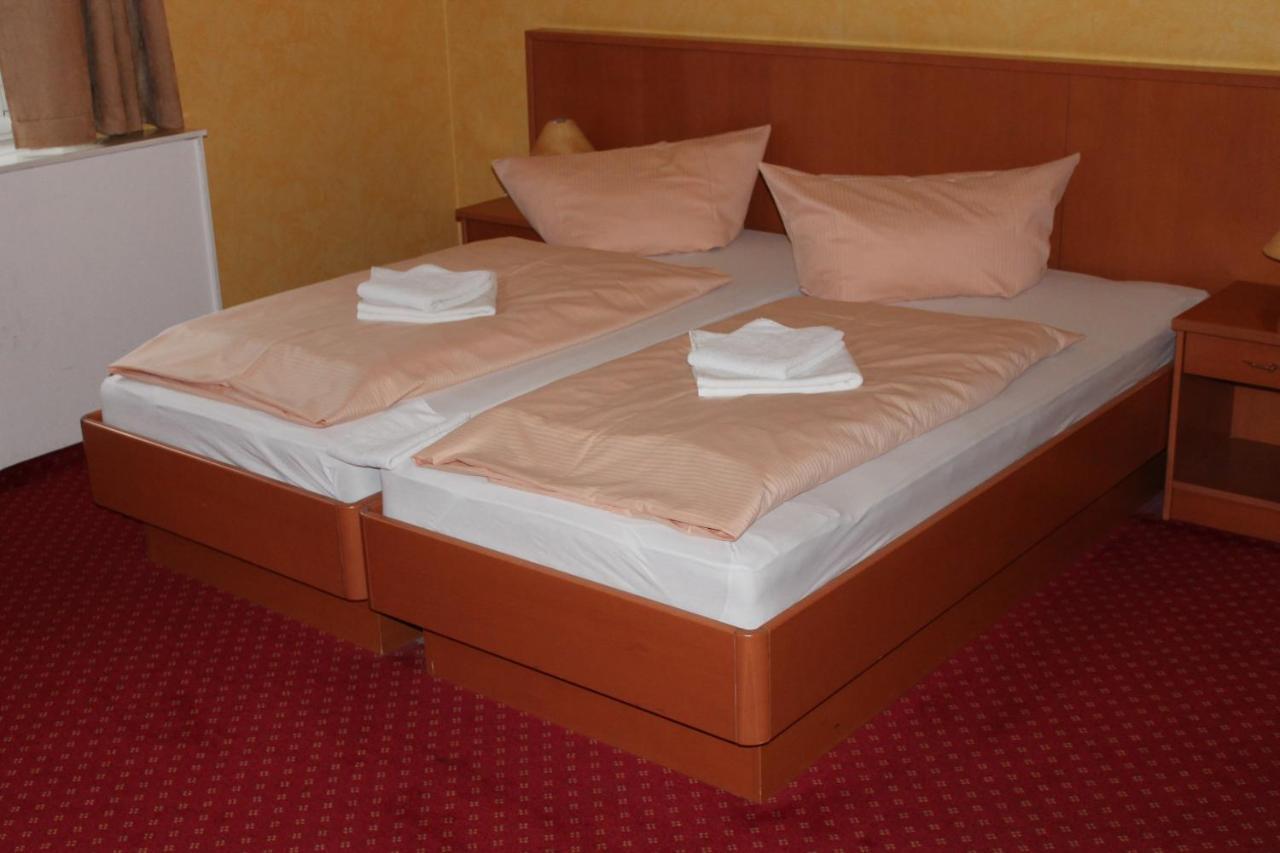 La Rustica Altstadthotel Вернигерод Екстериор снимка